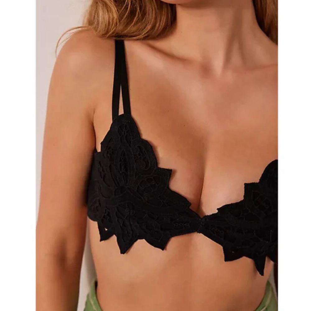 NWOT Free People Bali Soleil Bra